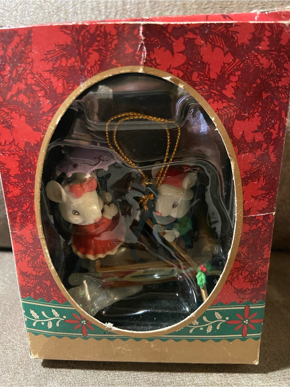 Matix Festive Mouse Sled Ornament Set - Red, Green, Gold VTG 1990